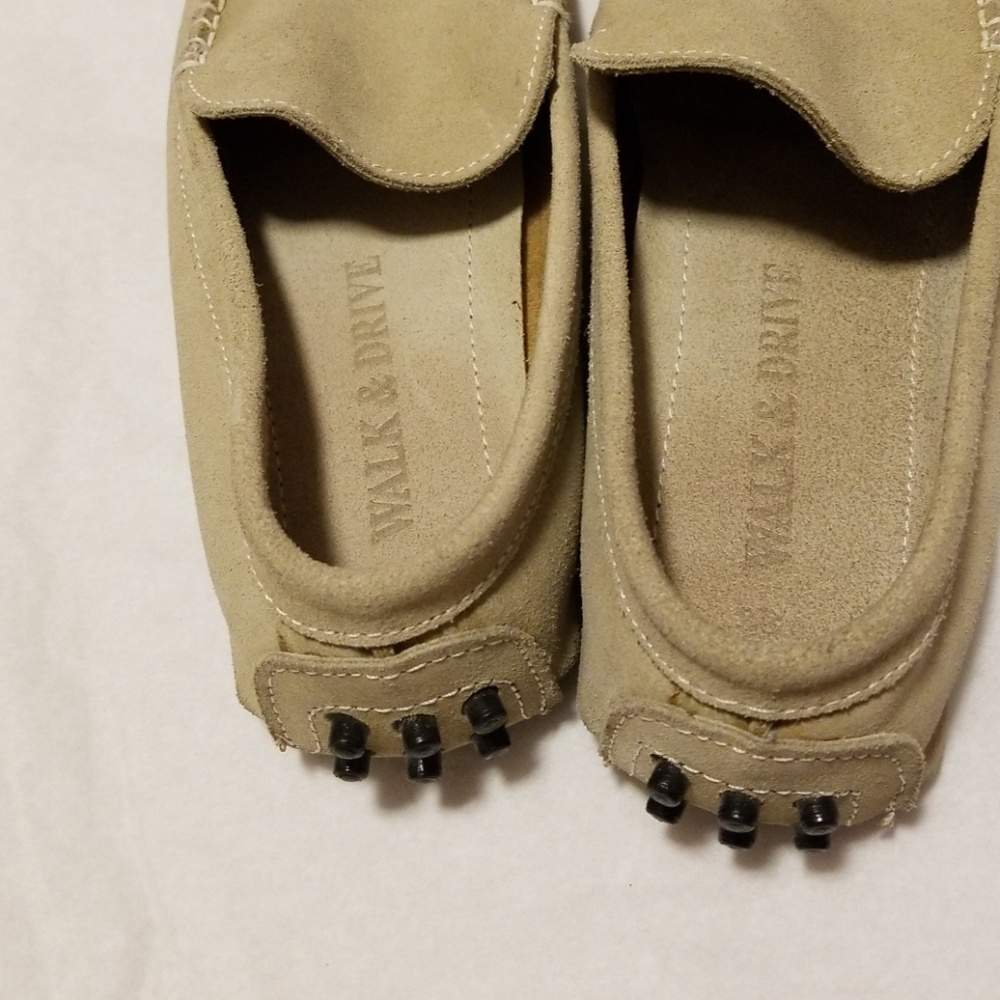Shoes - Picture 3 of 6